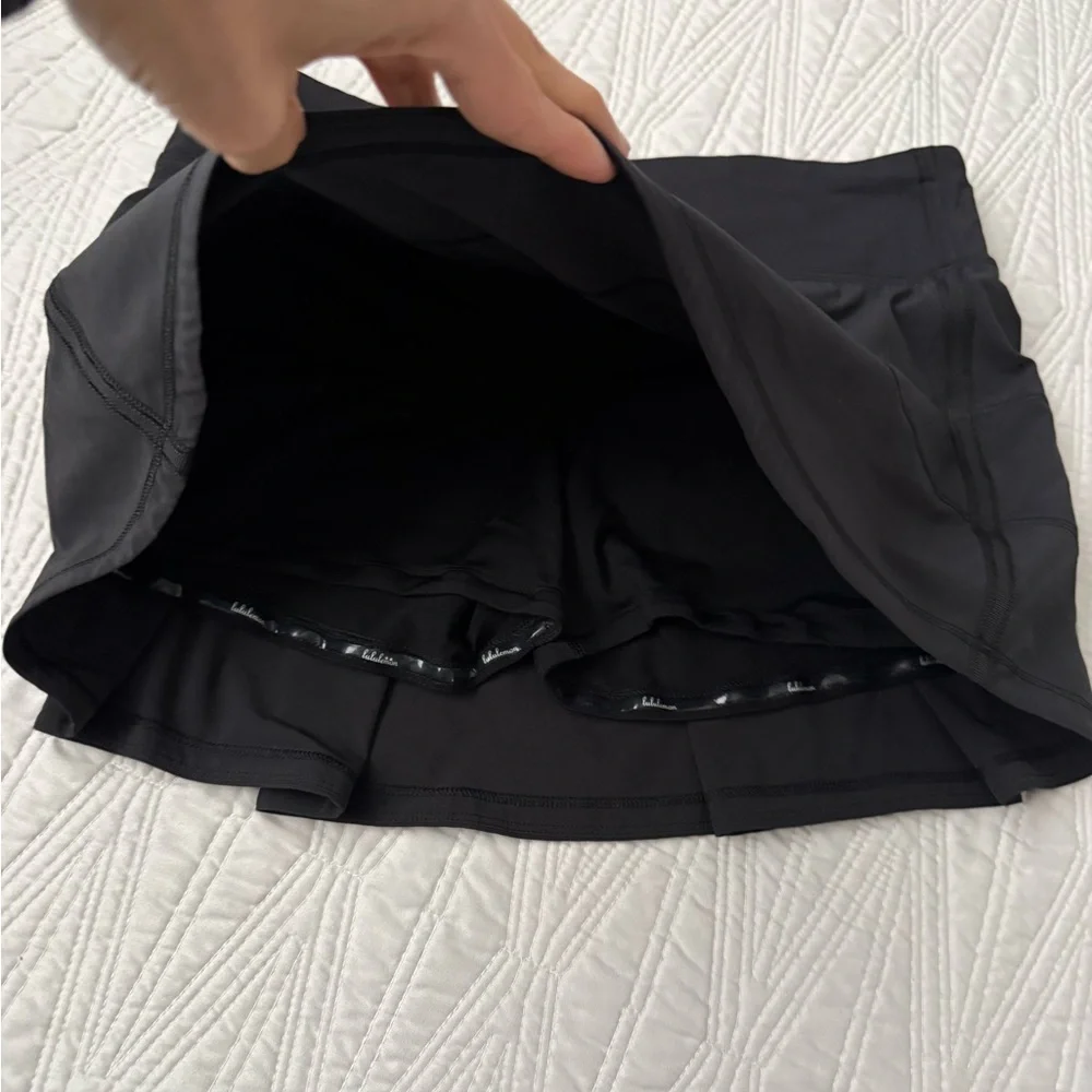 Lululemon Black Athletic Skort - Picture 2 of 6